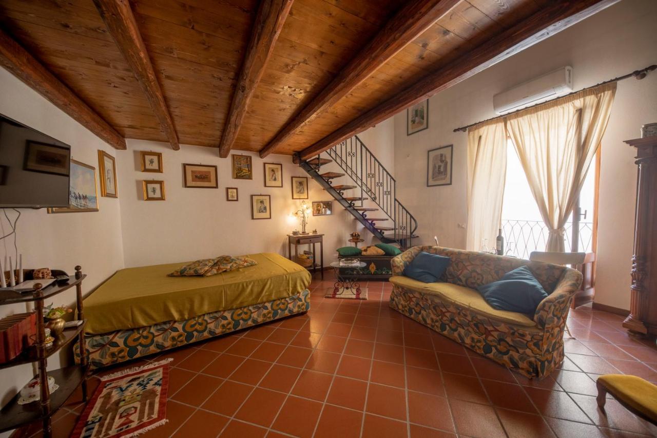 Familyholidays La Finestra Di Fronte Cefalù Kültér fotó